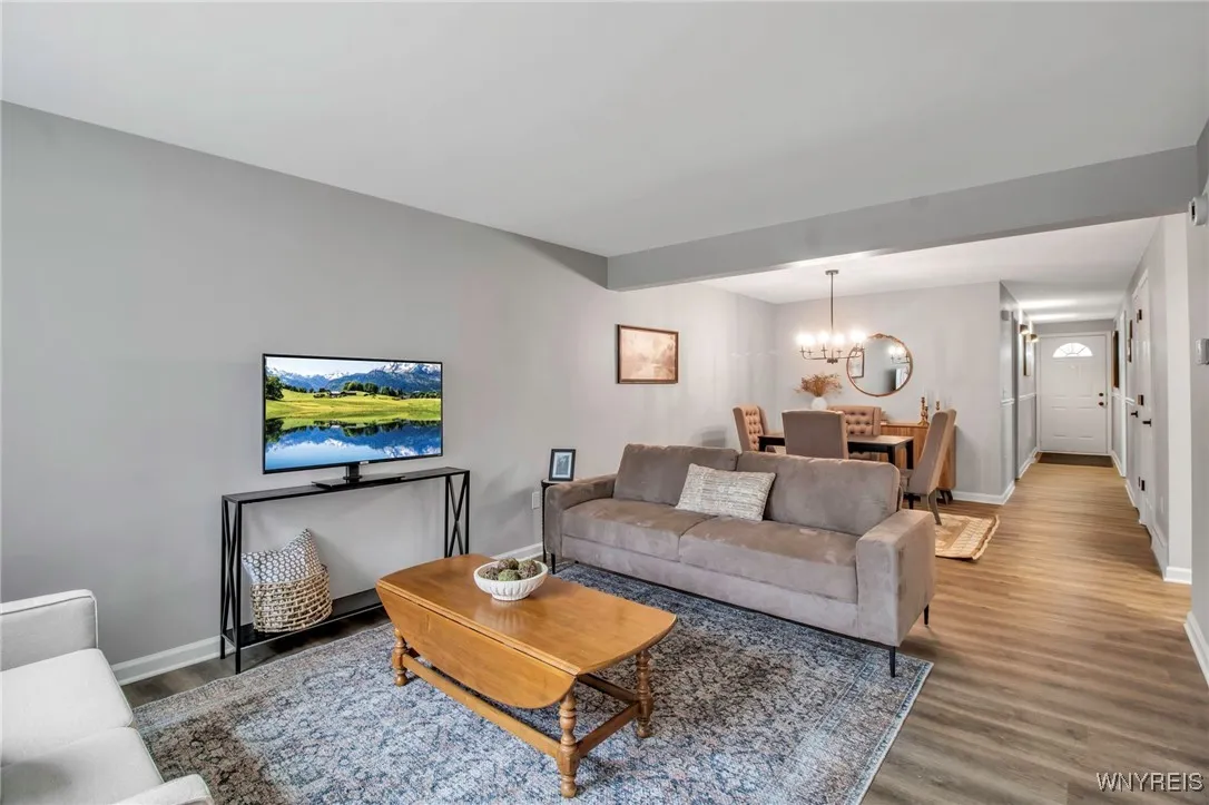 160 Olde Stone Lane, Lancaster, New York 14086, Lancaster, New York 14086, 3 Bedrooms Bedrooms, 10 Rooms Rooms,3 BathroomsBathrooms,Residential,Closed,160 Olde Stone Lane, Lancaster, New York 14086,0,B1599053