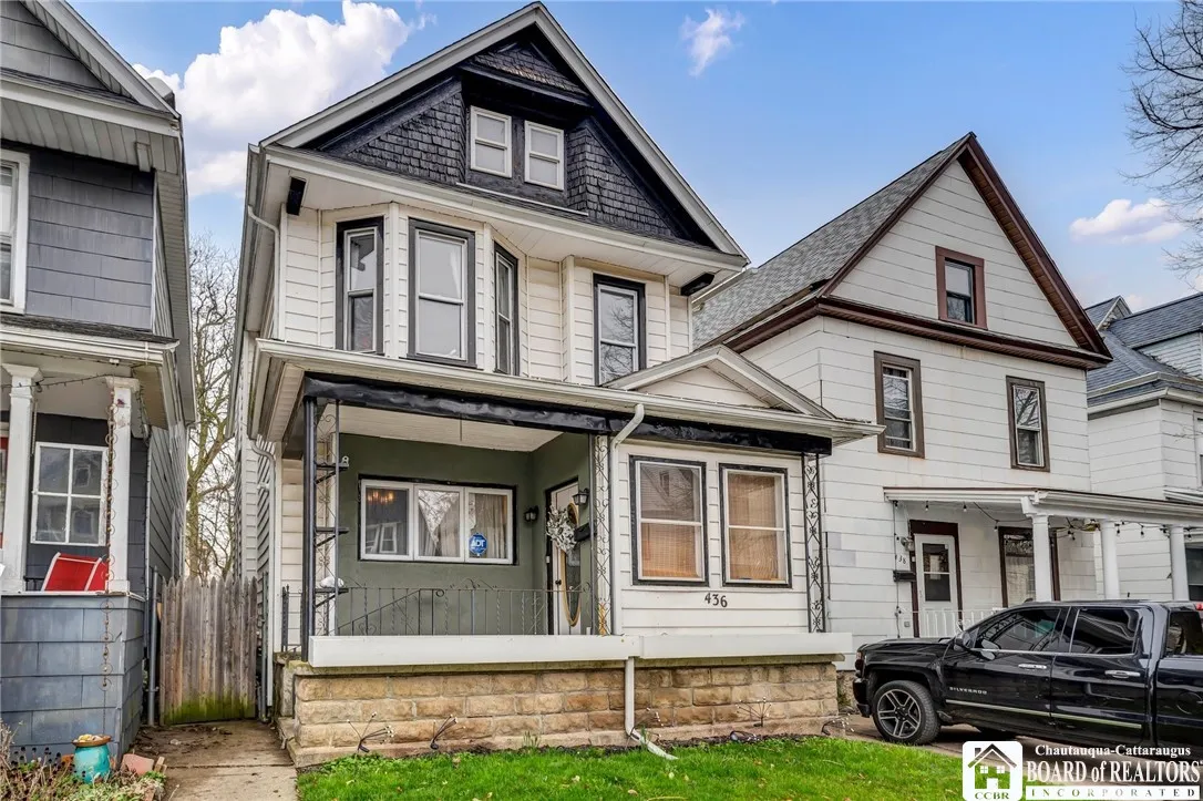 436 Baynes Street, Buffalo, New York 14213, Buffalo, New York 14213, 3 Bedrooms Bedrooms, 7 Rooms Rooms,2 BathroomsBathrooms,Residential,For Sale,436 Baynes Street, Buffalo, New York 14213,R1599459