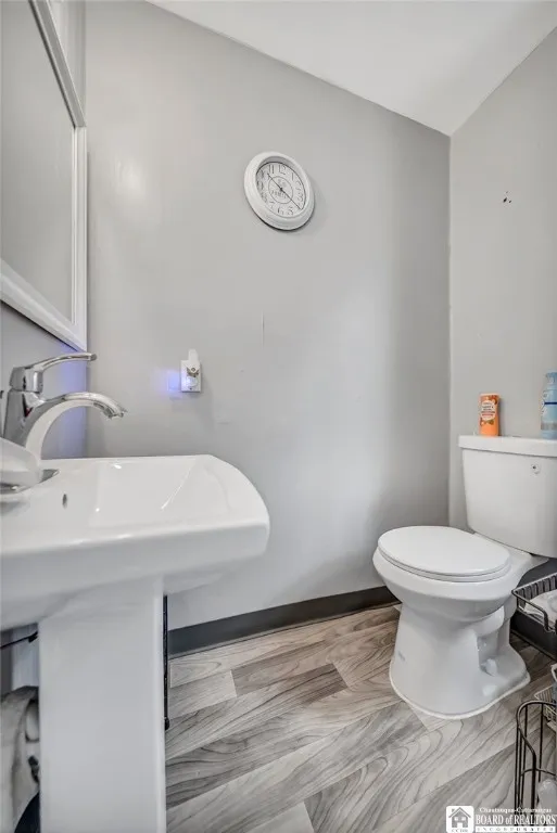 436 Baynes Street, Buffalo, New York 14213, Buffalo, New York 14213, 3 Bedrooms Bedrooms, 7 Rooms Rooms,2 BathroomsBathrooms,Residential,For Sale,436 Baynes Street, Buffalo, New York 14213,R1599459