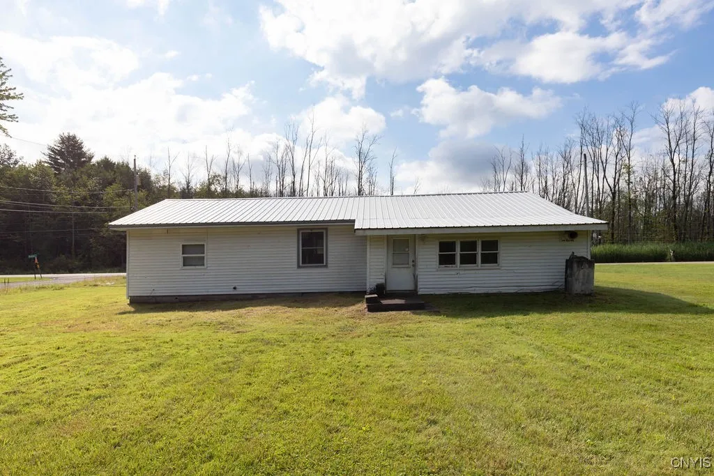 4375 State Route 3, Palermo, New York 13069, Palermo, New York 13069, 3 Bedrooms Bedrooms, 7 Rooms Rooms,1 BathroomBathrooms,Residential,Closed,4375 State Route 3, Palermo, New York 13069,0,S1599486