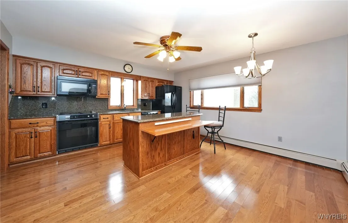 4796 Mount Vernon Boulevard, Hamburg, New York 140, Hamburg, New York 14075, 3 Bedrooms Bedrooms, 6 Rooms Rooms,1 BathroomBathrooms,Residential,Closed,4796 Mount Vernon Boulevard, Hamburg, New York 140,0,B1598371
