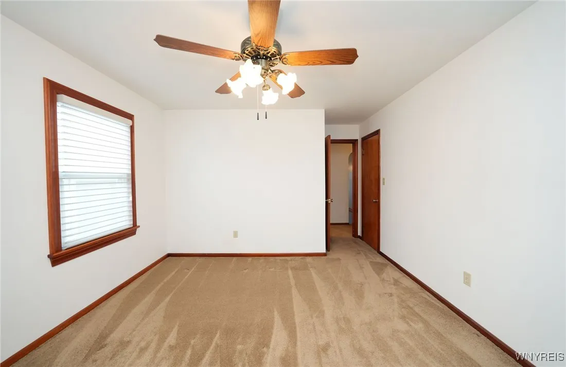 4796 Mount Vernon Boulevard, Hamburg, New York 140, Hamburg, New York 14075, 3 Bedrooms Bedrooms, 6 Rooms Rooms,1 BathroomBathrooms,Residential,Closed,4796 Mount Vernon Boulevard, Hamburg, New York 140,0,B1598371