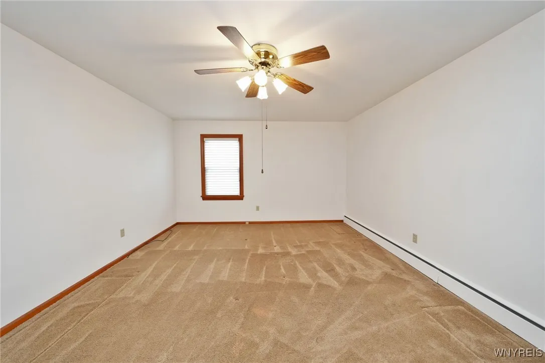 4796 Mount Vernon Boulevard, Hamburg, New York 140, Hamburg, New York 14075, 3 Bedrooms Bedrooms, 6 Rooms Rooms,1 BathroomBathrooms,Residential,Closed,4796 Mount Vernon Boulevard, Hamburg, New York 140,0,B1598371