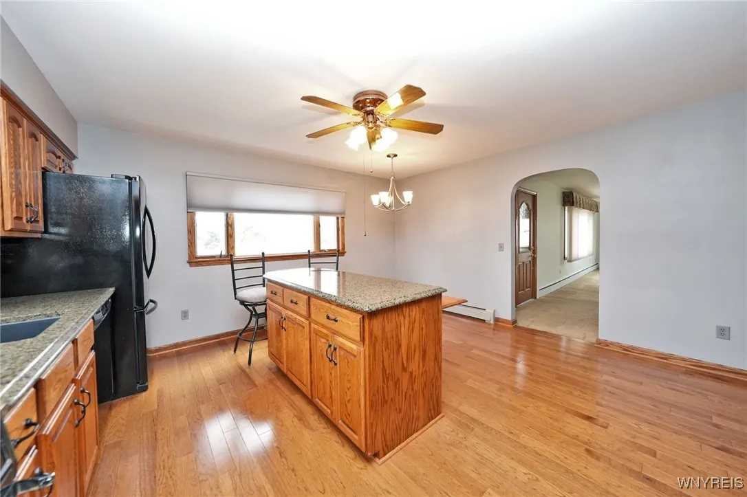 4796 Mount Vernon Boulevard, Hamburg, New York 140, Hamburg, New York 14075, 3 Bedrooms Bedrooms, 6 Rooms Rooms,1 BathroomBathrooms,Residential,Closed,4796 Mount Vernon Boulevard, Hamburg, New York 140,0,B1598371