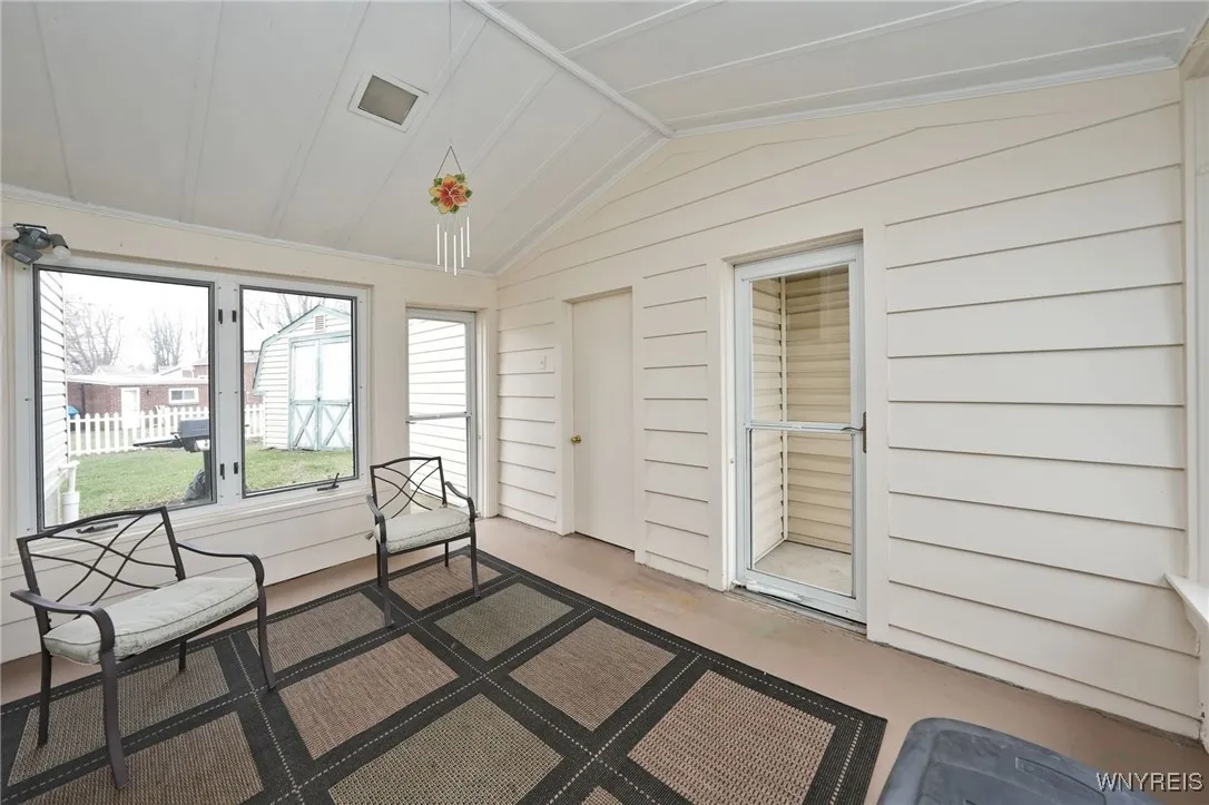 4796 Mount Vernon Boulevard, Hamburg, New York 140, Hamburg, New York 14075, 3 Bedrooms Bedrooms, 6 Rooms Rooms,1 BathroomBathrooms,Residential,Closed,4796 Mount Vernon Boulevard, Hamburg, New York 140,0,B1598371