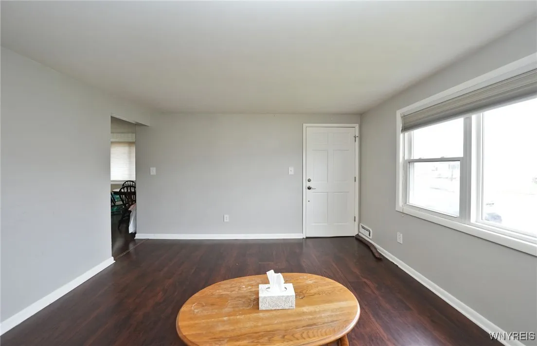 20 Marie Avenue, Cheektowaga, New York 14227, Cheektowaga, New York 14227, 5 Bedrooms Bedrooms, ,2 BathroomsBathrooms,Residential,For Sale,20 Marie Avenue, Cheektowaga, New York 14227,B1598929