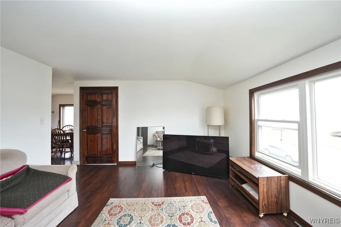 20 Marie Avenue, Cheektowaga, New York 14227, Cheektowaga, New York 14227, 5 Bedrooms Bedrooms, ,2 BathroomsBathrooms,Residential,For Sale,20 Marie Avenue, Cheektowaga, New York 14227,B1598929