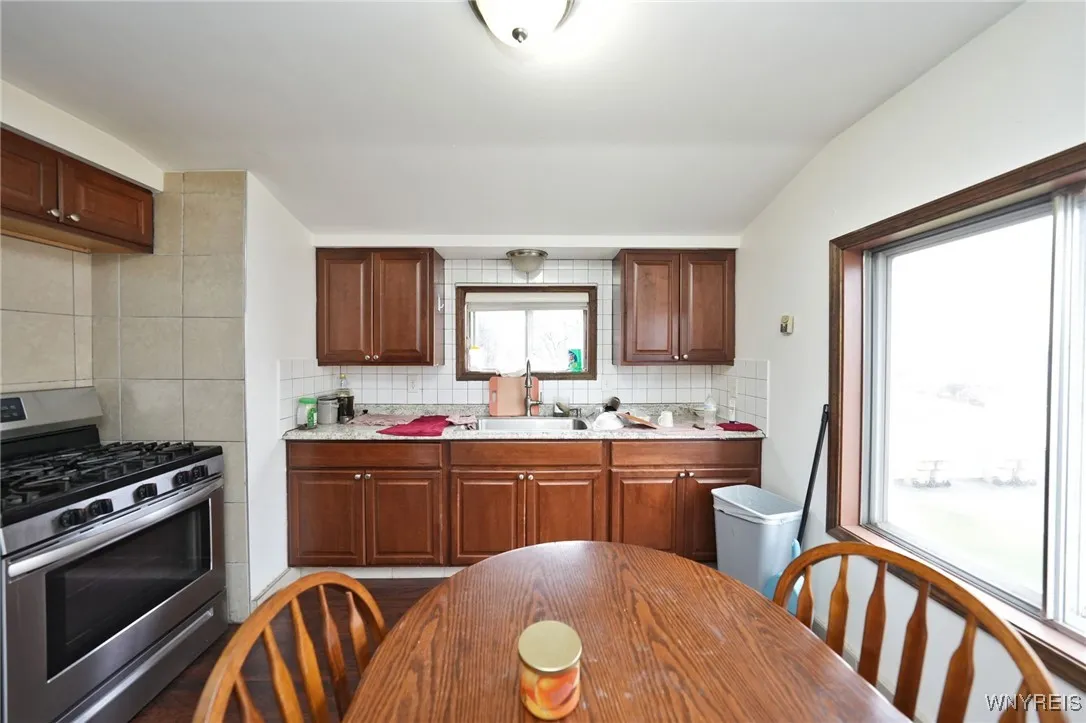 20 Marie Avenue, Cheektowaga, New York 14227, Cheektowaga, New York 14227, 5 Bedrooms Bedrooms, ,2 BathroomsBathrooms,Residential,For Sale,20 Marie Avenue, Cheektowaga, New York 14227,B1598929
