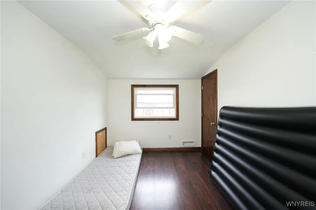20 Marie Avenue, Cheektowaga, New York 14227, Cheektowaga, New York 14227, 5 Bedrooms Bedrooms, ,2 BathroomsBathrooms,Residential,For Sale,20 Marie Avenue, Cheektowaga, New York 14227,B1598929