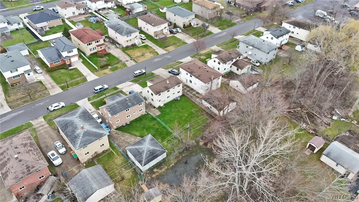 20 Marie Avenue, Cheektowaga, New York 14227, Cheektowaga, New York 14227, 5 Bedrooms Bedrooms, ,2 BathroomsBathrooms,Residential,For Sale,20 Marie Avenue, Cheektowaga, New York 14227,B1598929