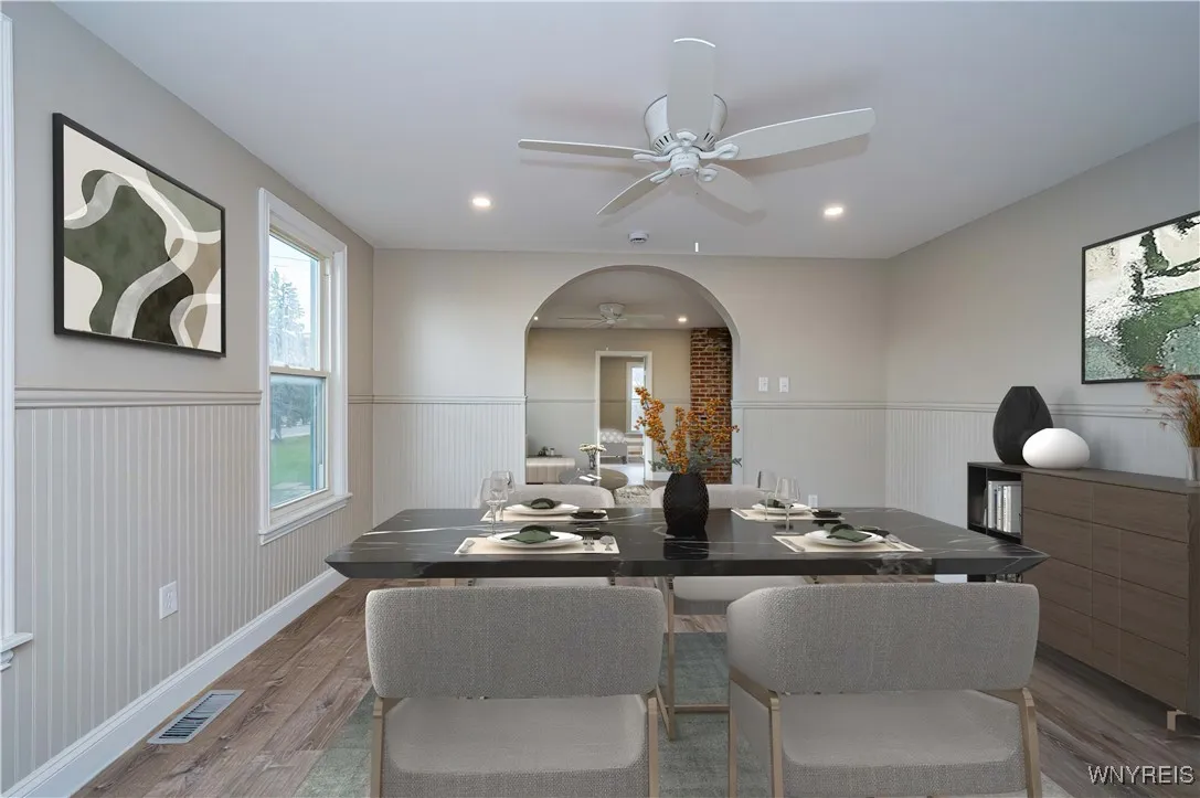 79 Fulton #2 Street, Buffalo, New York 14204, Buffalo, New York 14204, 2 Bedrooms Bedrooms, 6 Rooms Rooms,1 BathroomBathrooms,Residential Lease,Closed,79 Fulton #2 Street, Buffalo, New York 14204,0,B1599385