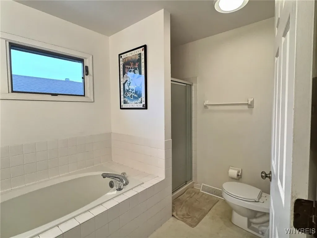 8 Eagles Trce, Amherst, New York 14221, Amherst, New York 14221, 3 Bedrooms Bedrooms, 6 Rooms Rooms,2 BathroomsBathrooms,Residential,Closed,8 Eagles Trce, Amherst, New York 14221,0,B1599536