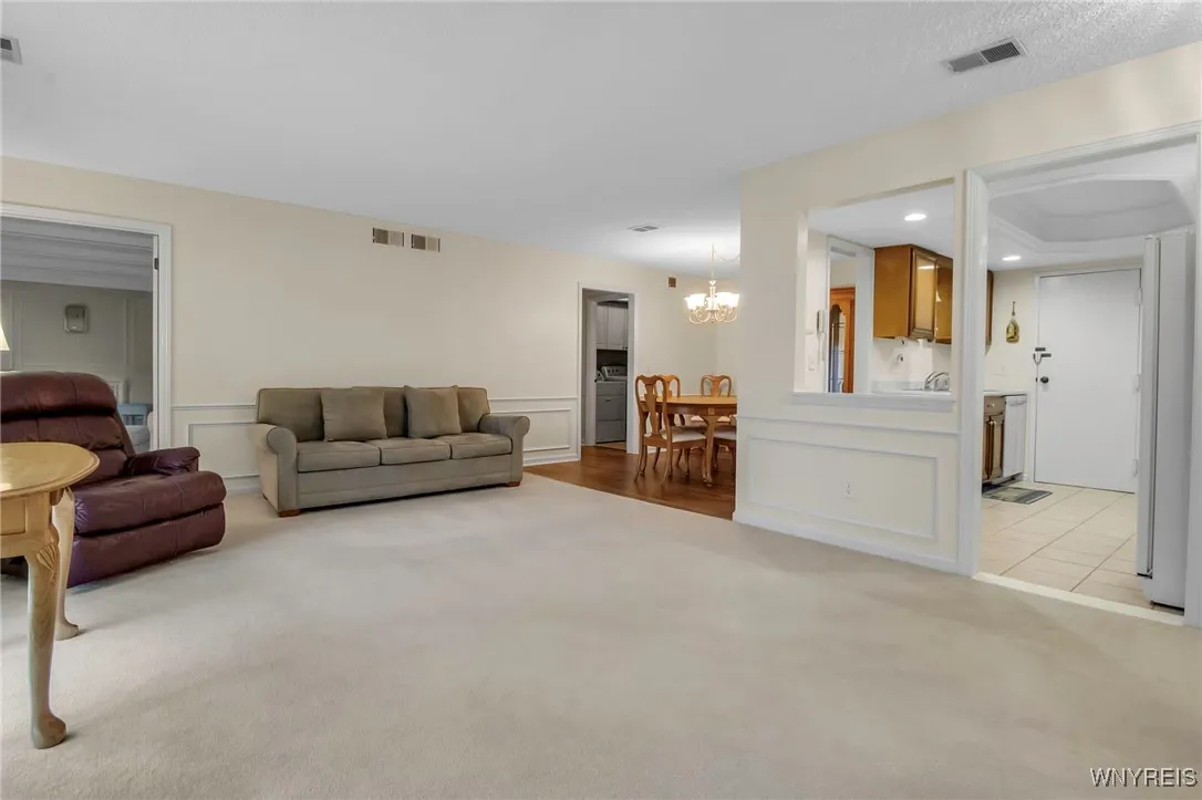 105 G Homer Lane G, Amherst, New York 14221, Amherst, New York 14221, 2 Bedrooms Bedrooms, 5 Rooms Rooms,2 BathroomsBathrooms,Residential,Closed,105 G Homer Lane G, Amherst, New York 14221,0,B1599620