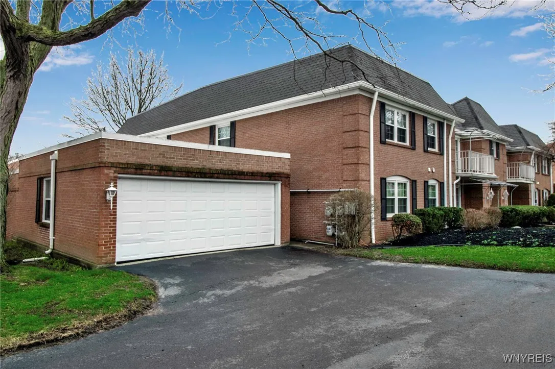 105 G Homer Lane G, Amherst, New York 14221, Amherst, New York 14221, 2 Bedrooms Bedrooms, 5 Rooms Rooms,2 BathroomsBathrooms,Residential,Closed,105 G Homer Lane G, Amherst, New York 14221,0,B1599620