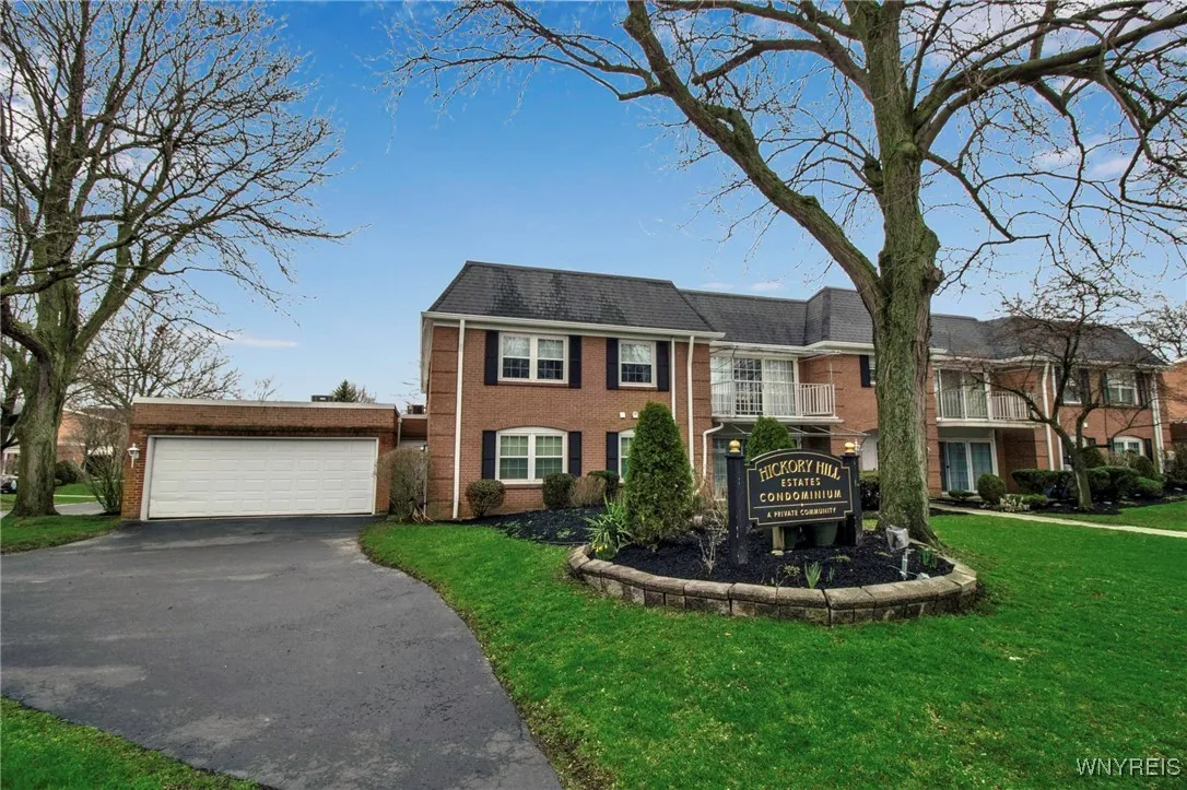 105 G Homer Lane G, Amherst, New York 14221, Amherst, New York 14221, 2 Bedrooms Bedrooms, 5 Rooms Rooms,2 BathroomsBathrooms,Residential,Closed,105 G Homer Lane G, Amherst, New York 14221,0,B1599620