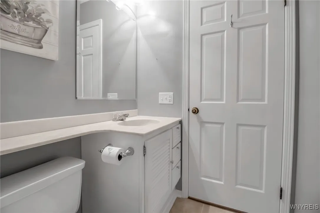 105 G Homer Lane G, Amherst, New York 14221, Amherst, New York 14221, 2 Bedrooms Bedrooms, 5 Rooms Rooms,2 BathroomsBathrooms,Residential,Closed,105 G Homer Lane G, Amherst, New York 14221,0,B1599620