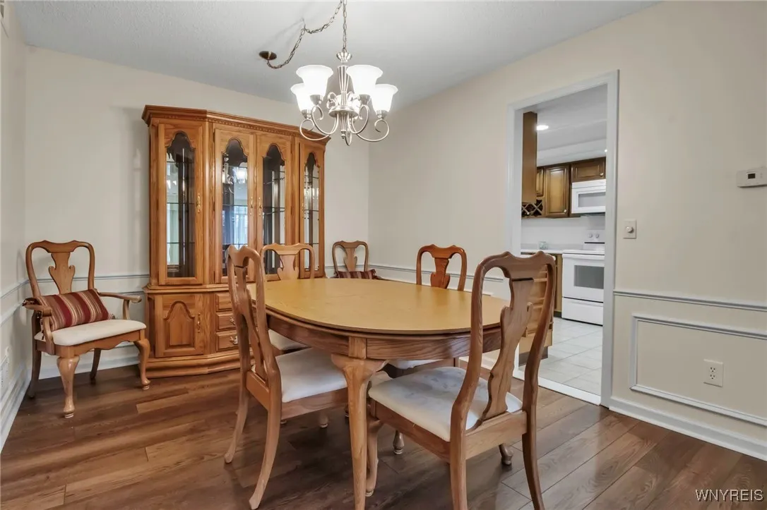 105 G Homer Lane G, Amherst, New York 14221, Amherst, New York 14221, 2 Bedrooms Bedrooms, 5 Rooms Rooms,2 BathroomsBathrooms,Residential,Closed,105 G Homer Lane G, Amherst, New York 14221,0,B1599620