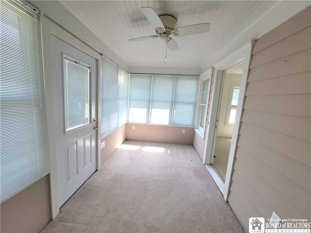 18 Ivy Street, Jamestown, New York 14701, Jamestown, New York 14701, 3 Bedrooms Bedrooms, 7 Rooms Rooms,1 BathroomBathrooms,Residential,Closed,18 Ivy Street, Jamestown, New York 14701,R1599478