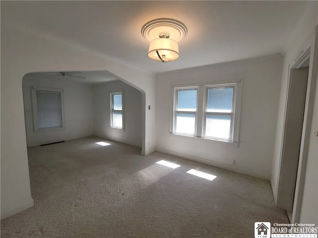 18 Ivy Street, Jamestown, New York 14701, Jamestown, New York 14701, 3 Bedrooms Bedrooms, 7 Rooms Rooms,1 BathroomBathrooms,Residential,Closed,18 Ivy Street, Jamestown, New York 14701,R1599478