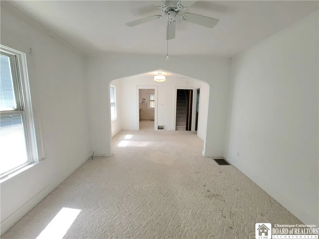 18 Ivy Street, Jamestown, New York 14701, Jamestown, New York 14701, 3 Bedrooms Bedrooms, 7 Rooms Rooms,1 BathroomBathrooms,Residential,Closed,18 Ivy Street, Jamestown, New York 14701,R1599478