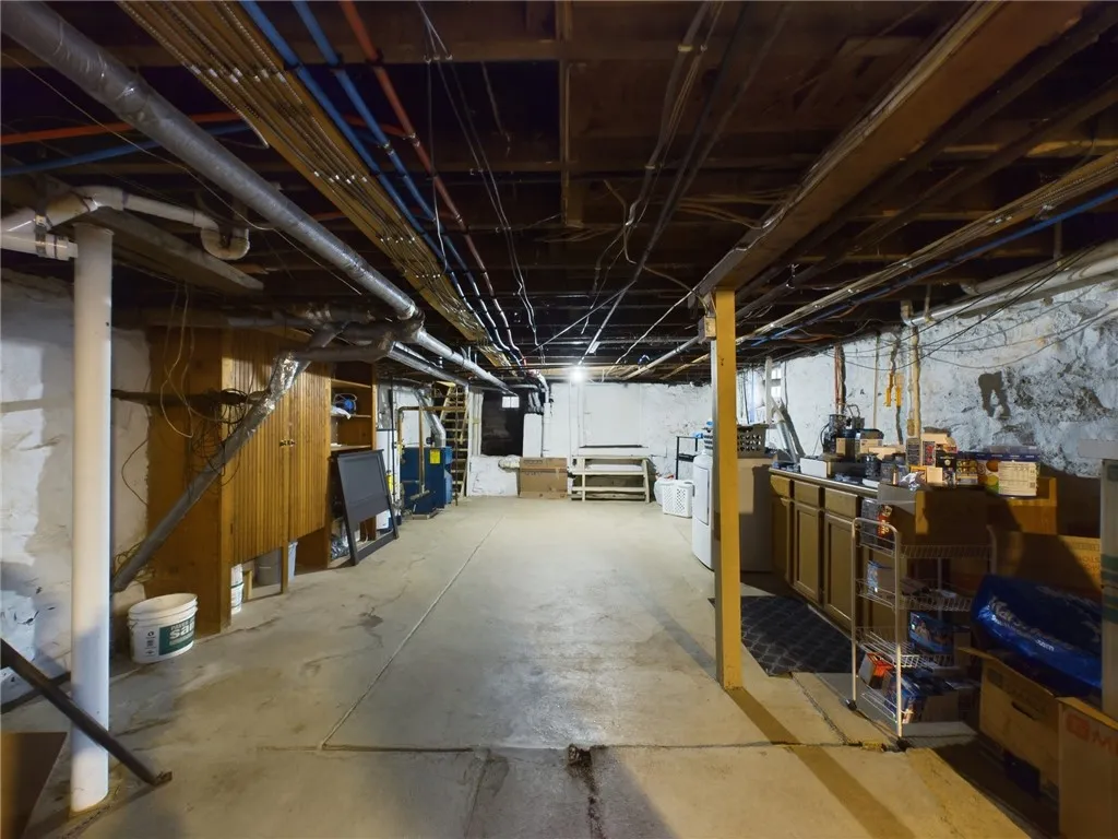 159 Washington Street, Auburn, New York 13021, Auburn, New York 13021, ,Commercial Sale,For Sale,159 Washington Street, Auburn, New York 13021,R1599680
