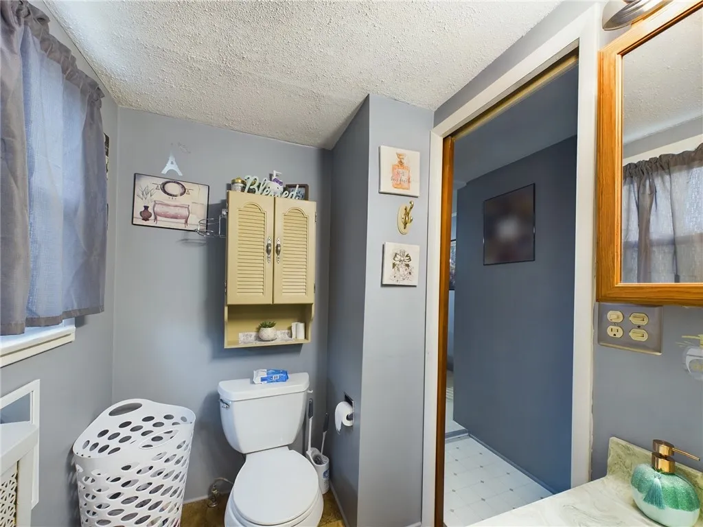 159 Washington Street, Auburn, New York 13021, Auburn, New York 13021, ,Commercial Sale,For Sale,159 Washington Street, Auburn, New York 13021,R1599680