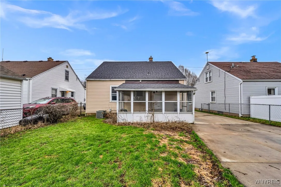 4086 Bailey Avenue, Amherst, New York 14226, Amherst, New York 14226, 4 Bedrooms Bedrooms, 6 Rooms Rooms,1 BathroomBathrooms,Residential,Closed,4086 Bailey Avenue, Amherst, New York 14226,0,B1599646