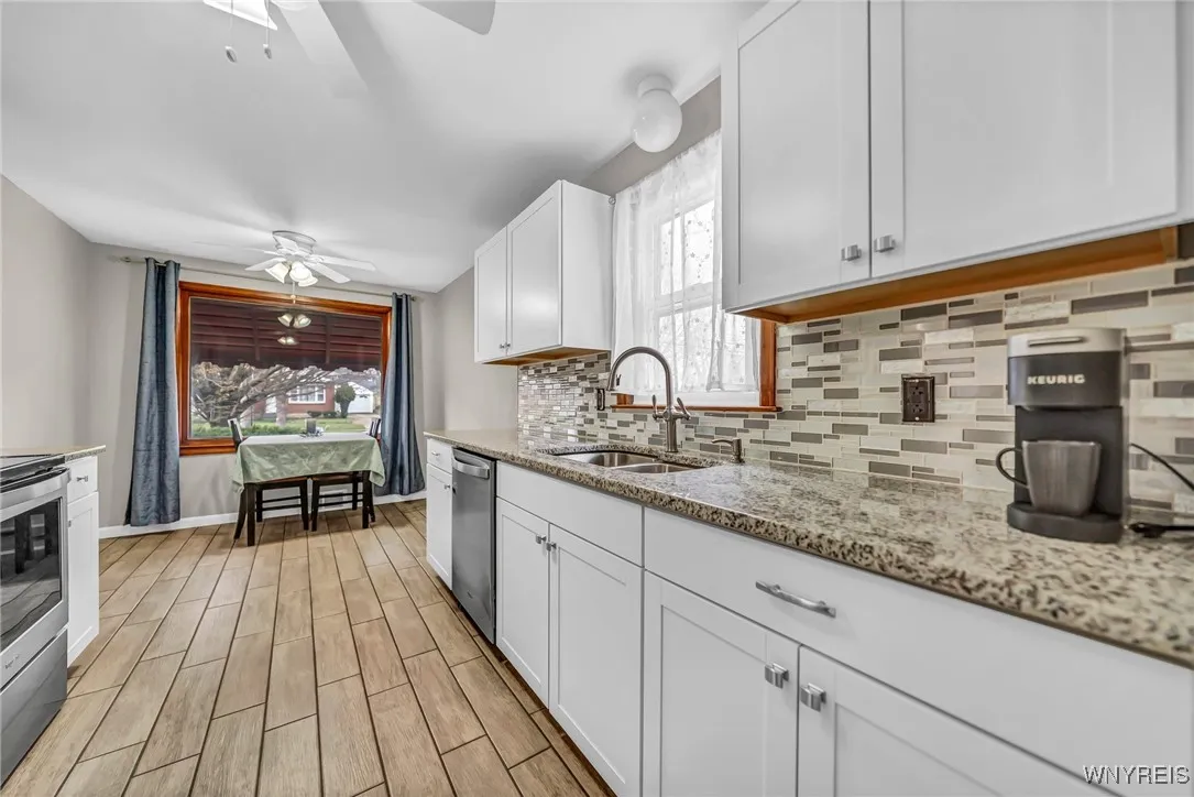 4086 Bailey Avenue, Amherst, New York 14226, Amherst, New York 14226, 4 Bedrooms Bedrooms, 6 Rooms Rooms,1 BathroomBathrooms,Residential,Closed,4086 Bailey Avenue, Amherst, New York 14226,0,B1599646