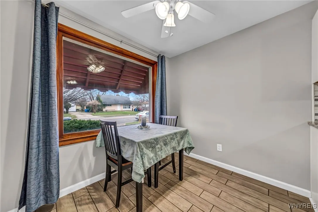 4086 Bailey Avenue, Amherst, New York 14226, Amherst, New York 14226, 4 Bedrooms Bedrooms, 6 Rooms Rooms,1 BathroomBathrooms,Residential,Closed,4086 Bailey Avenue, Amherst, New York 14226,0,B1599646