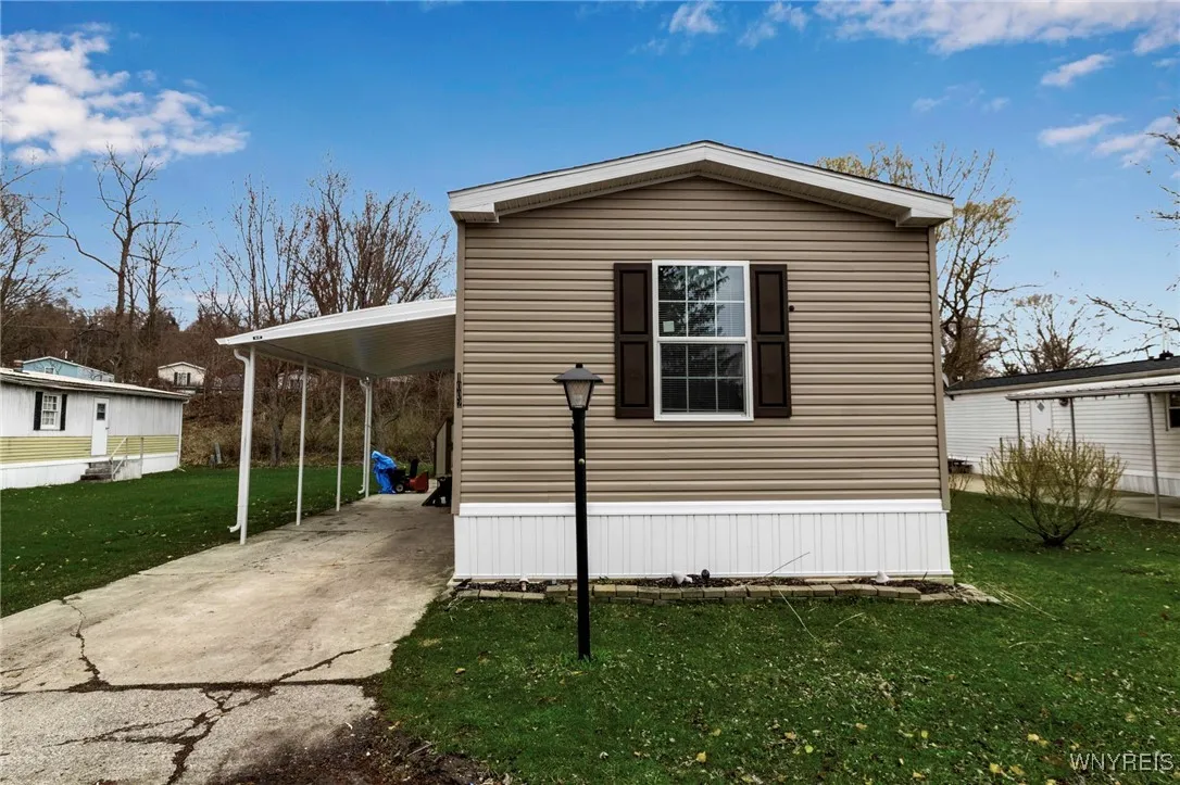 1002 Wish Circle, Marilla, New York 14052, Marilla, New York 14052, 3 Bedrooms Bedrooms, 8 Rooms Rooms,2 BathroomsBathrooms,Residential,For Sale,1002 Wish Circle, Marilla, New York 14052,B1598608