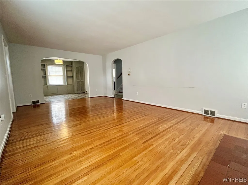 1665 Colvin Boulevard, Tonawanda-town, New York 14, Tonawanda, New York 14223, 4 Bedrooms Bedrooms, 7 Rooms Rooms,1 BathroomBathrooms,Residential,Closed,1665 Colvin Boulevard, Tonawanda-town, New York 14,0,B1599684