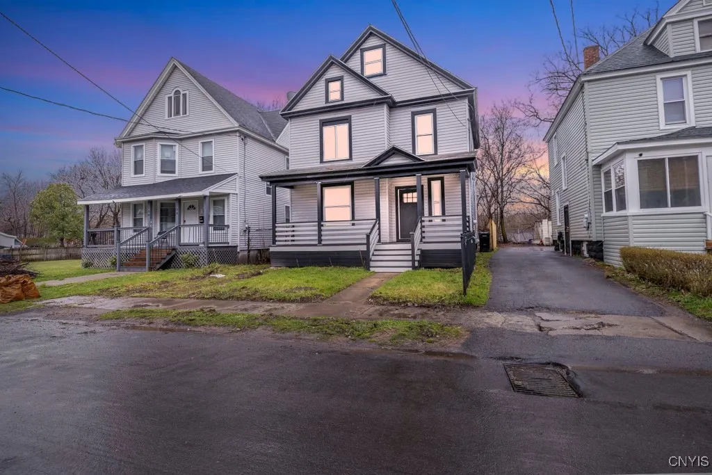 128 Richardson Avenue, Syracuse, New York 13205, Syracuse, New York 13205, 3 Bedrooms Bedrooms, 10 Rooms Rooms,2 BathroomsBathrooms,Residential,Closed,128 Richardson Avenue, Syracuse, New York 13205,0,S1599711