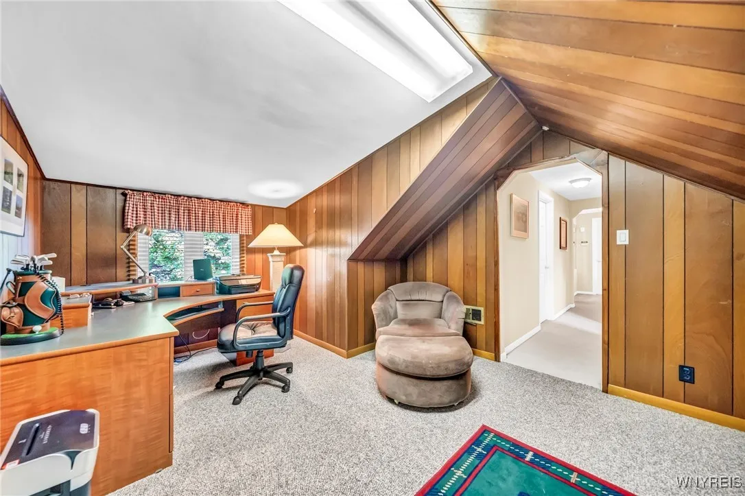 4900 Clifton Parkway, Hamburg, New York 14075, Hamburg, New York 14075, 4 Bedrooms Bedrooms, 12 Rooms Rooms,3 BathroomsBathrooms,Residential,Closed,4900 Clifton Parkway, Hamburg, New York 14075,0,B1599781