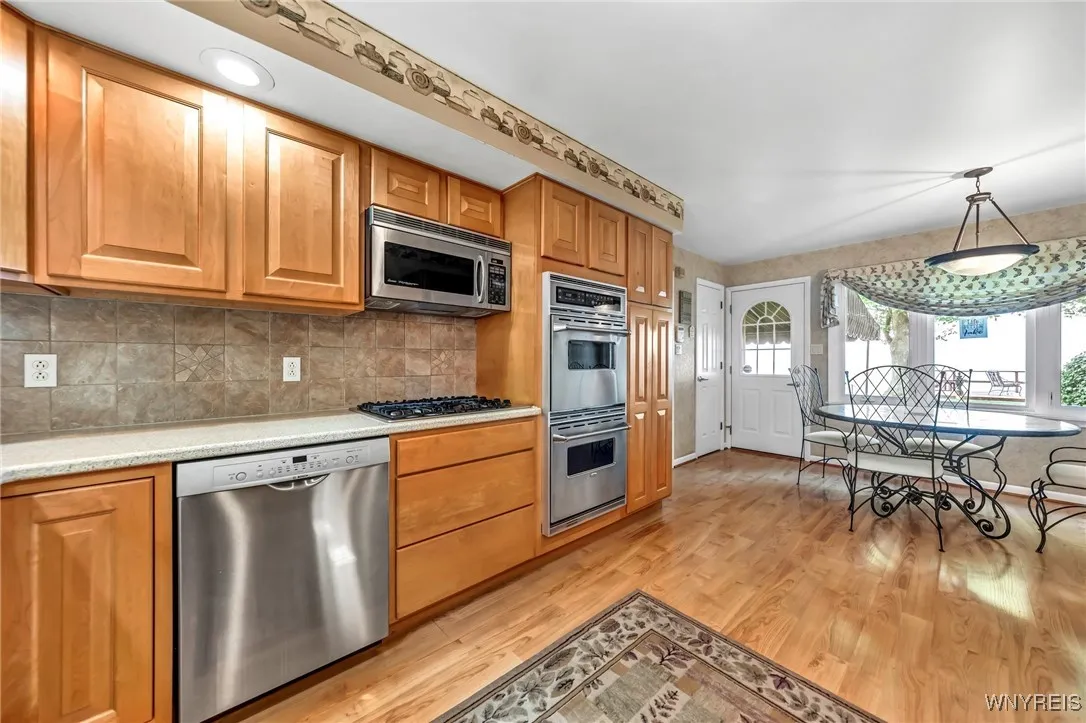 4900 Clifton Parkway, Hamburg, New York 14075, Hamburg, New York 14075, 4 Bedrooms Bedrooms, 12 Rooms Rooms,3 BathroomsBathrooms,Residential,Closed,4900 Clifton Parkway, Hamburg, New York 14075,0,B1599781
