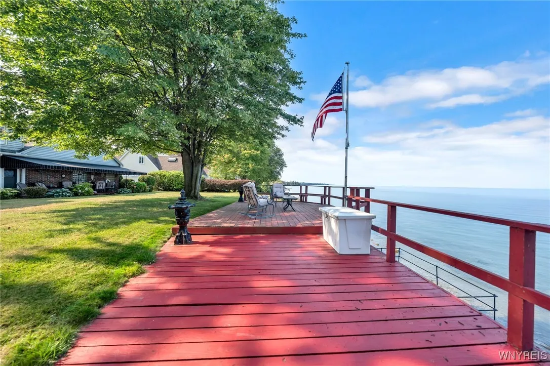 4900 Clifton Parkway, Hamburg, New York 14075, Hamburg, New York 14075, 4 Bedrooms Bedrooms, 12 Rooms Rooms,3 BathroomsBathrooms,Residential,Closed,4900 Clifton Parkway, Hamburg, New York 14075,0,B1599781