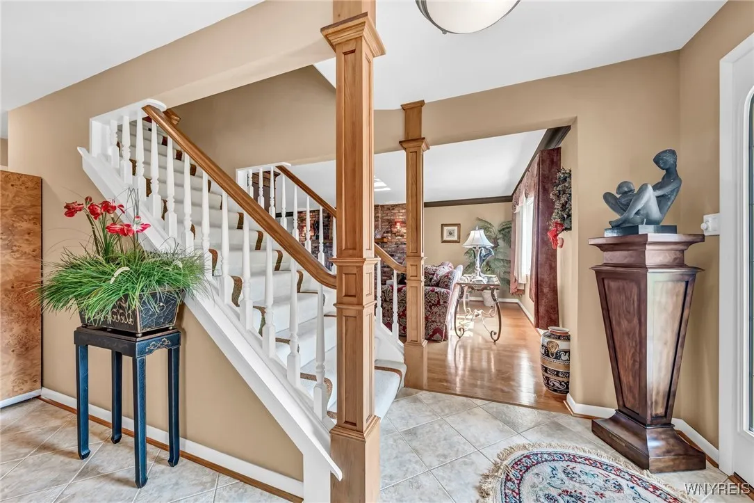 4900 Clifton Parkway, Hamburg, New York 14075, Hamburg, New York 14075, 4 Bedrooms Bedrooms, 12 Rooms Rooms,3 BathroomsBathrooms,Residential,Closed,4900 Clifton Parkway, Hamburg, New York 14075,0,B1599781