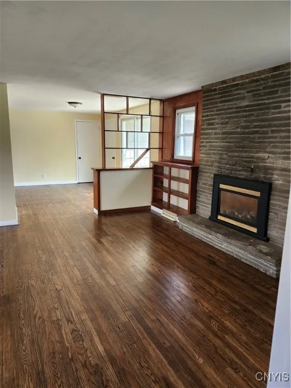 24 Memory Lane, Clay, New York 13212, Clay, New York 13212, 4 Bedrooms Bedrooms, 6 Rooms Rooms,2 BathroomsBathrooms,Residential,Closed,24 Memory Lane, Clay, New York 13212,0,S1599848