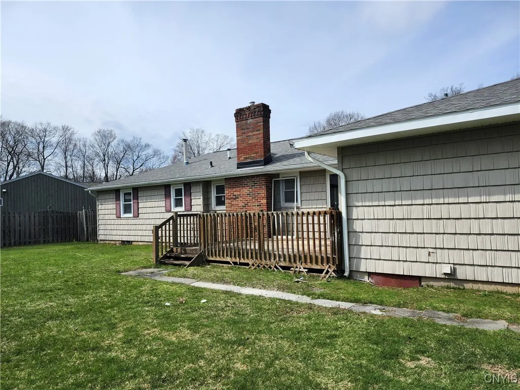 24 Memory Lane, Clay, New York 13212, Clay, New York 13212, 4 Bedrooms Bedrooms, 6 Rooms Rooms,2 BathroomsBathrooms,Residential,Closed,24 Memory Lane, Clay, New York 13212,0,S1599848