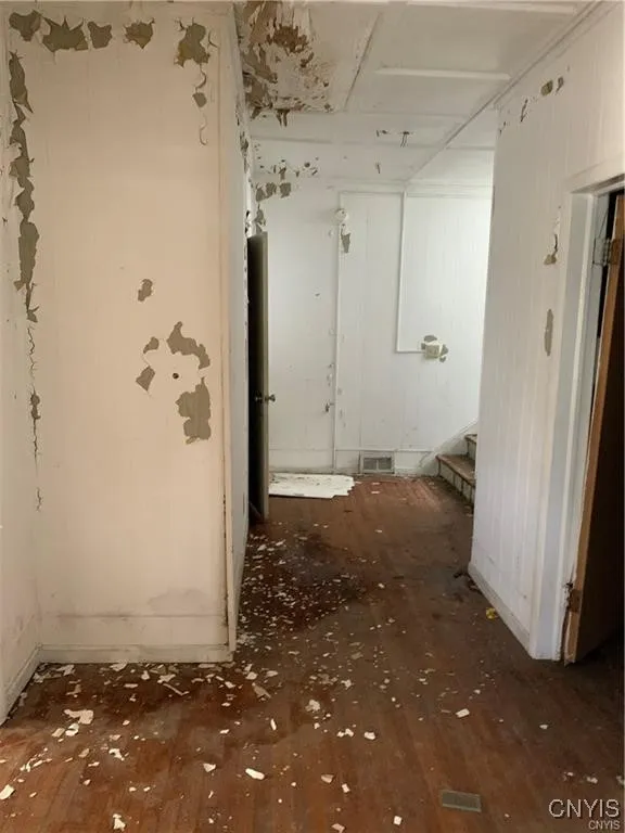 108 Onondaga Ave, Syracuse, New York 13204, Syracuse, New York 13204, 7 Bedrooms Bedrooms, ,4 BathroomsBathrooms,Residential,Closed,108 Onondaga Ave, Syracuse, New York 13204,0,S1595592