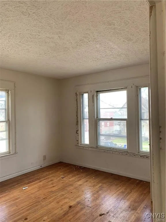 108 Onondaga Ave, Syracuse, New York 13204, Syracuse, New York 13204, 7 Bedrooms Bedrooms, ,4 BathroomsBathrooms,Residential,Closed,108 Onondaga Ave, Syracuse, New York 13204,0,S1595592