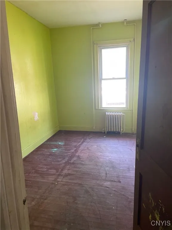 40 North William Street, Little Falls-city, New Yo, Little Falls City, New York 13365, 7 Bedrooms Bedrooms, ,4 BathroomsBathrooms,Residential,Closed,40 North William Street, Little Falls-city, New Yo,0,S1599875