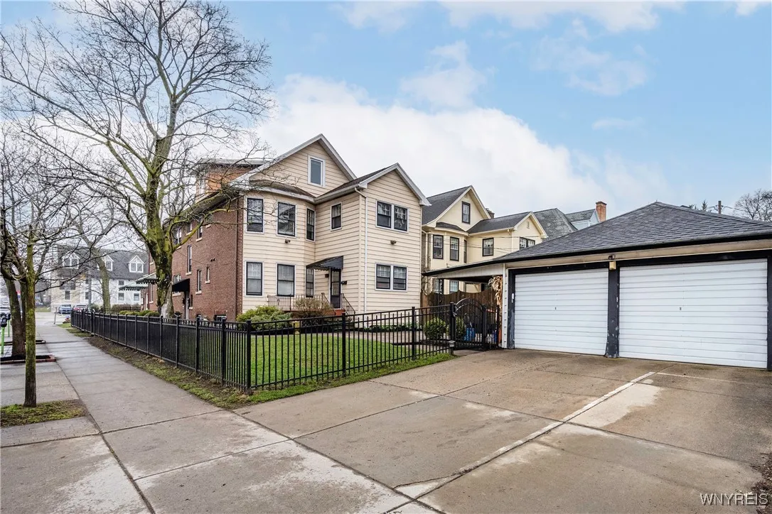 632 West Ferry, Buffalo, New York 14222, Buffalo, New York 14222, ,Commercial Sale,Closed,632 West Ferry, Buffalo, New York 14222,0,B1599911
