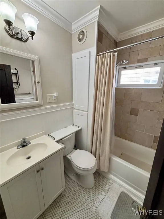 89 Virgil Avenue 1, Buffalo, New York 14216, Buffalo, New York 14216, 3 Bedrooms Bedrooms, 8 Rooms Rooms,1 BathroomBathrooms,Residential Lease,Closed,89 Virgil Avenue 1, Buffalo, New York 14216,0,B1599982