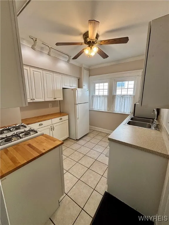 89 Virgil Avenue 1, Buffalo, New York 14216, Buffalo, New York 14216, 3 Bedrooms Bedrooms, 8 Rooms Rooms,1 BathroomBathrooms,Residential Lease,Closed,89 Virgil Avenue 1, Buffalo, New York 14216,0,B1599982