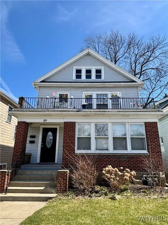 89 Virgil Avenue 1, Buffalo, New York 14216, Buffalo, New York 14216, 3 Bedrooms Bedrooms, 8 Rooms Rooms,1 BathroomBathrooms,Residential Lease,Closed,89 Virgil Avenue 1, Buffalo, New York 14216,0,B1599982
