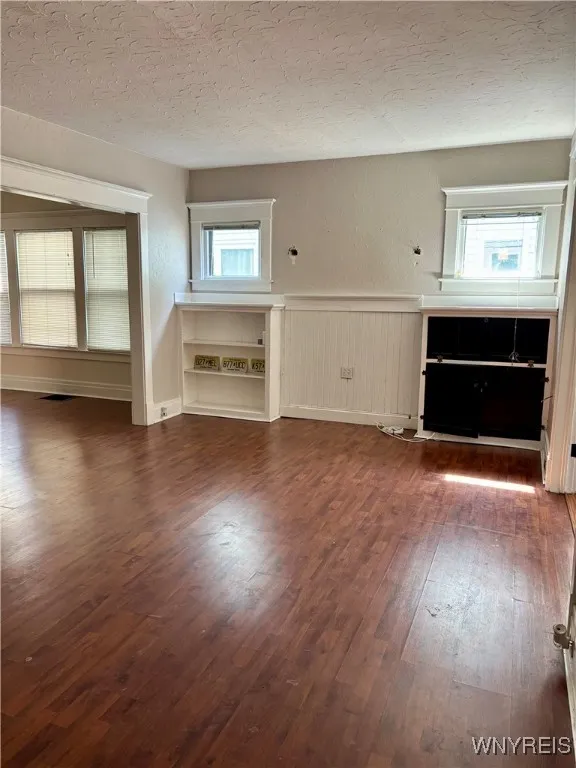 89 Virgil Avenue 1, Buffalo, New York 14216, Buffalo, New York 14216, 3 Bedrooms Bedrooms, 8 Rooms Rooms,1 BathroomBathrooms,Residential Lease,Closed,89 Virgil Avenue 1, Buffalo, New York 14216,0,B1599982