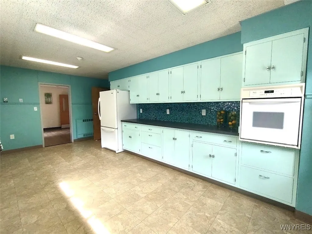 57 St John's Parkside Street, Buffalo, New York 14, Buffalo, New York 14210, 6 Bedrooms Bedrooms, 20 Rooms Rooms,2 BathroomsBathrooms,Residential,Closed,57 St John's Parkside Street, Buffalo, New York 14,0,B1599962