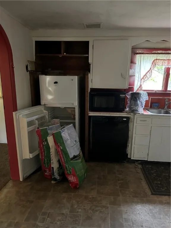 29 Butler Street, Oxford, New York 13830, Oxford, New York 13830, 5 Bedrooms Bedrooms, 11 Rooms Rooms,2 BathroomsBathrooms,Residential,Closed,29 Butler Street, Oxford, New York 13830,R1599888