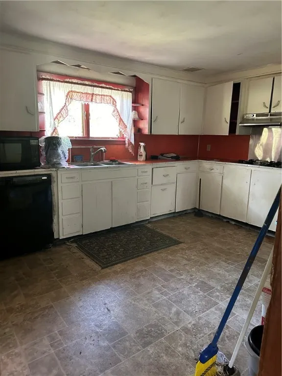 29 Butler Street, Oxford, New York 13830, Oxford, New York 13830, 5 Bedrooms Bedrooms, 11 Rooms Rooms,2 BathroomsBathrooms,Residential,Closed,29 Butler Street, Oxford, New York 13830,R1599888