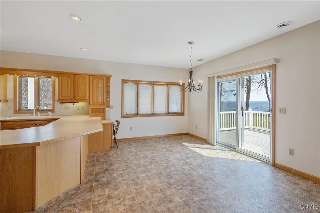 28 Wedgeworth Drive, West Monroe, New York 13167, West Monroe, New York 13167, 3 Bedrooms Bedrooms, 6 Rooms Rooms,2 BathroomsBathrooms,Residential,For Sale,28 Wedgeworth Drive, West Monroe, New York 13167,S1599750